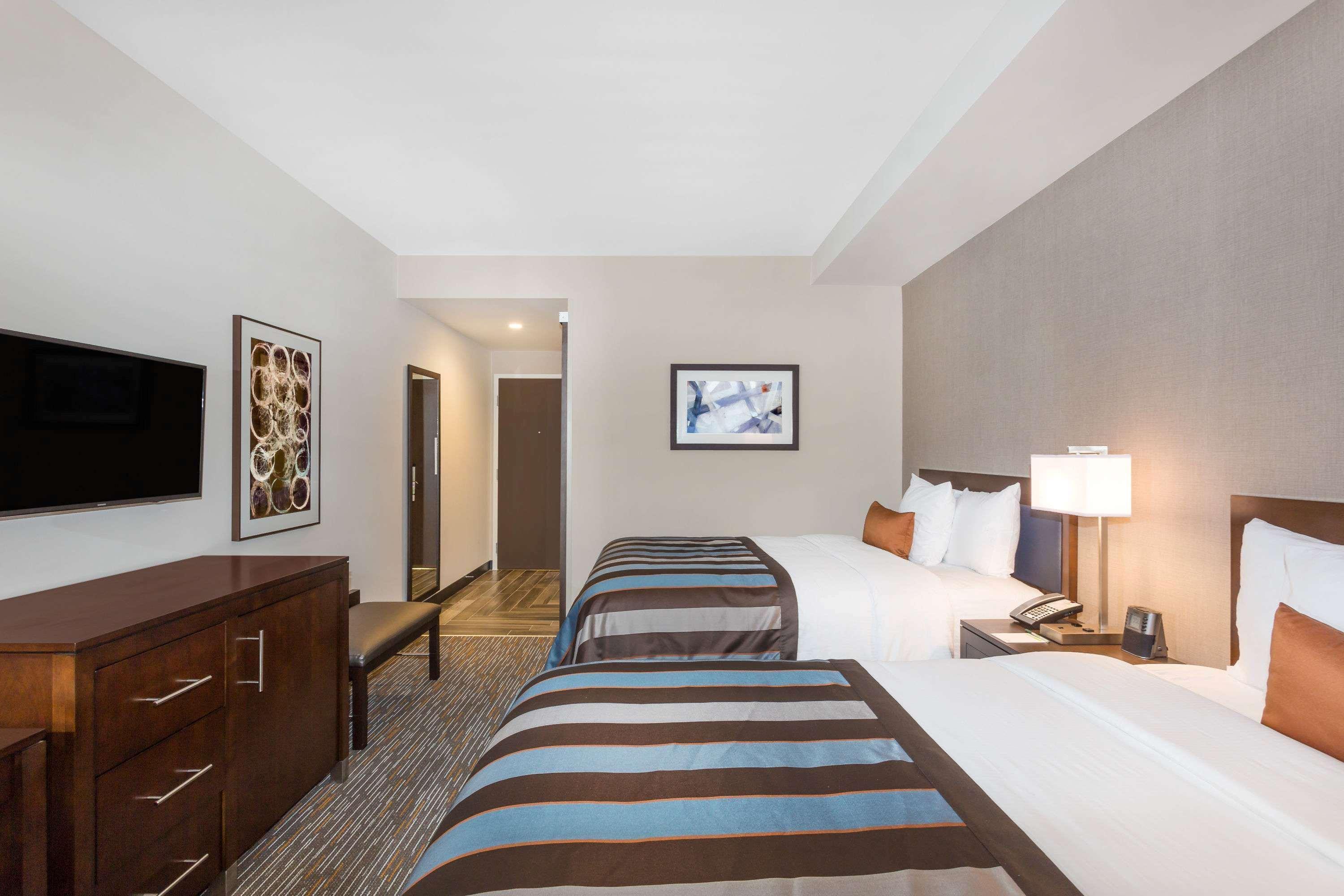 Hotel Wingate By Wyndham Miami Airport à Doral Extérieur photo