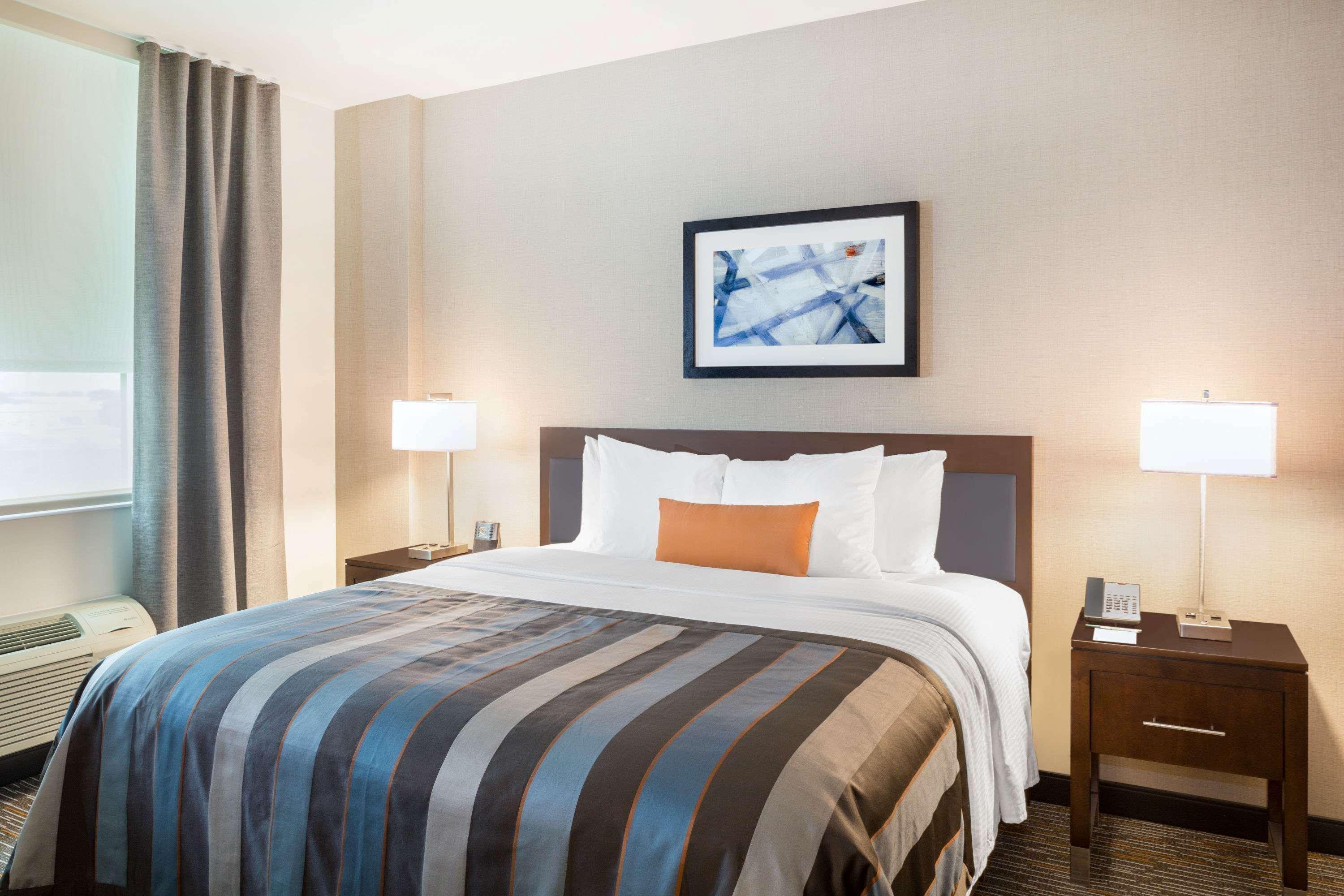 Hotel Wingate By Wyndham Miami Airport à Doral Extérieur photo