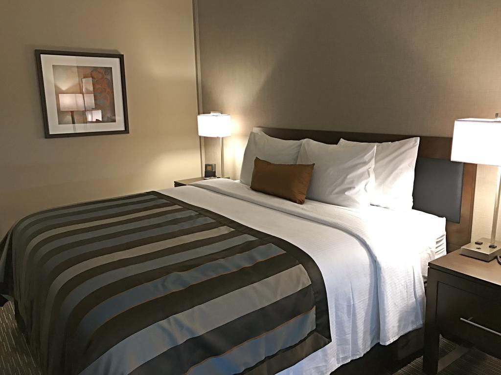 Hotel Wingate By Wyndham Miami Airport à Doral Extérieur photo