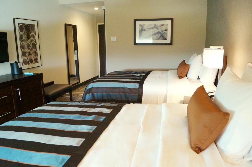 Hotel Wingate By Wyndham Miami Airport à Doral Extérieur photo